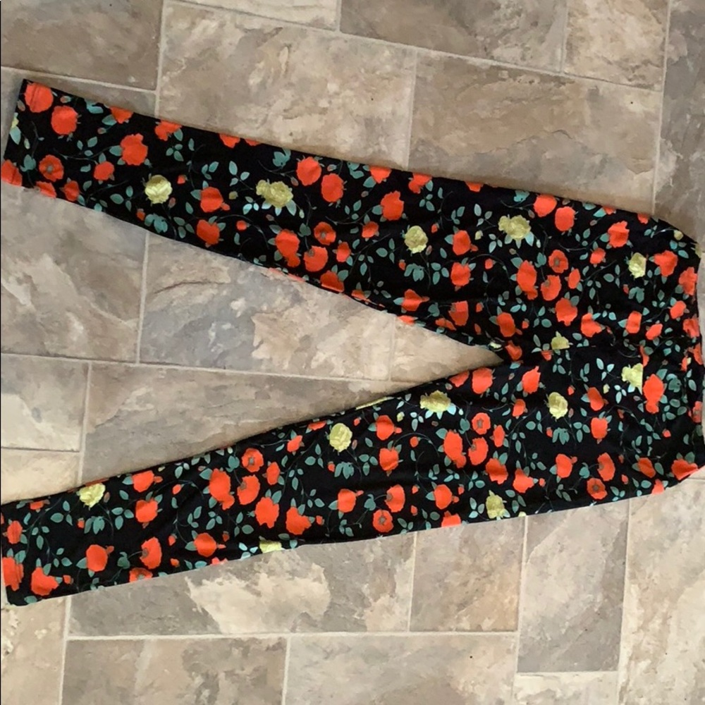 OS LuLa Roe Leggings